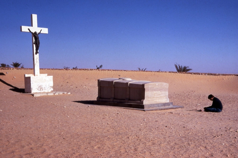 blog_may22_timeline_30_tomb